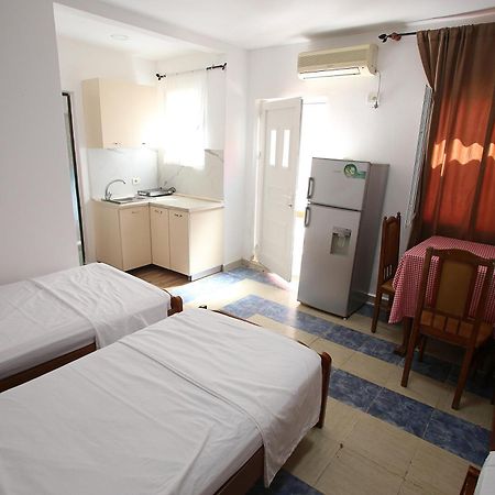 Vila Hyseni Durrës Chambre photo