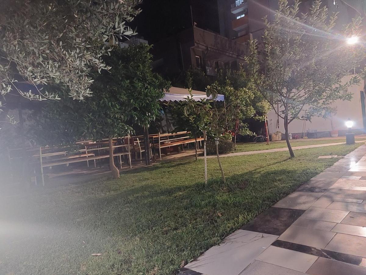 Vila Hyseni Durrës Extérieur photo