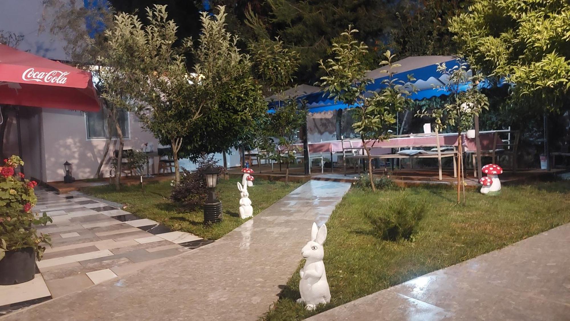 Vila Hyseni Durrës Extérieur photo