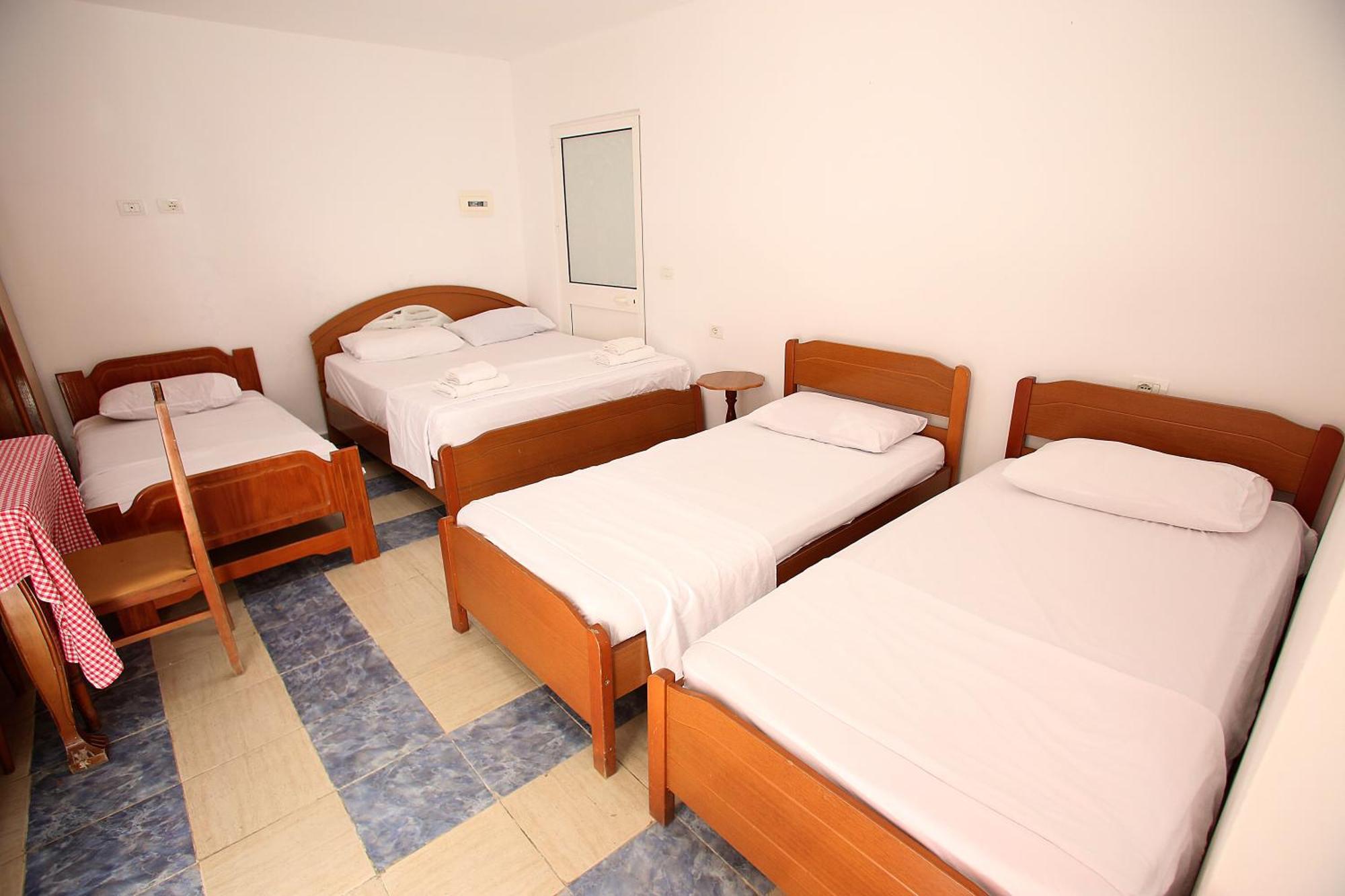 Vila Hyseni Durrës Chambre photo