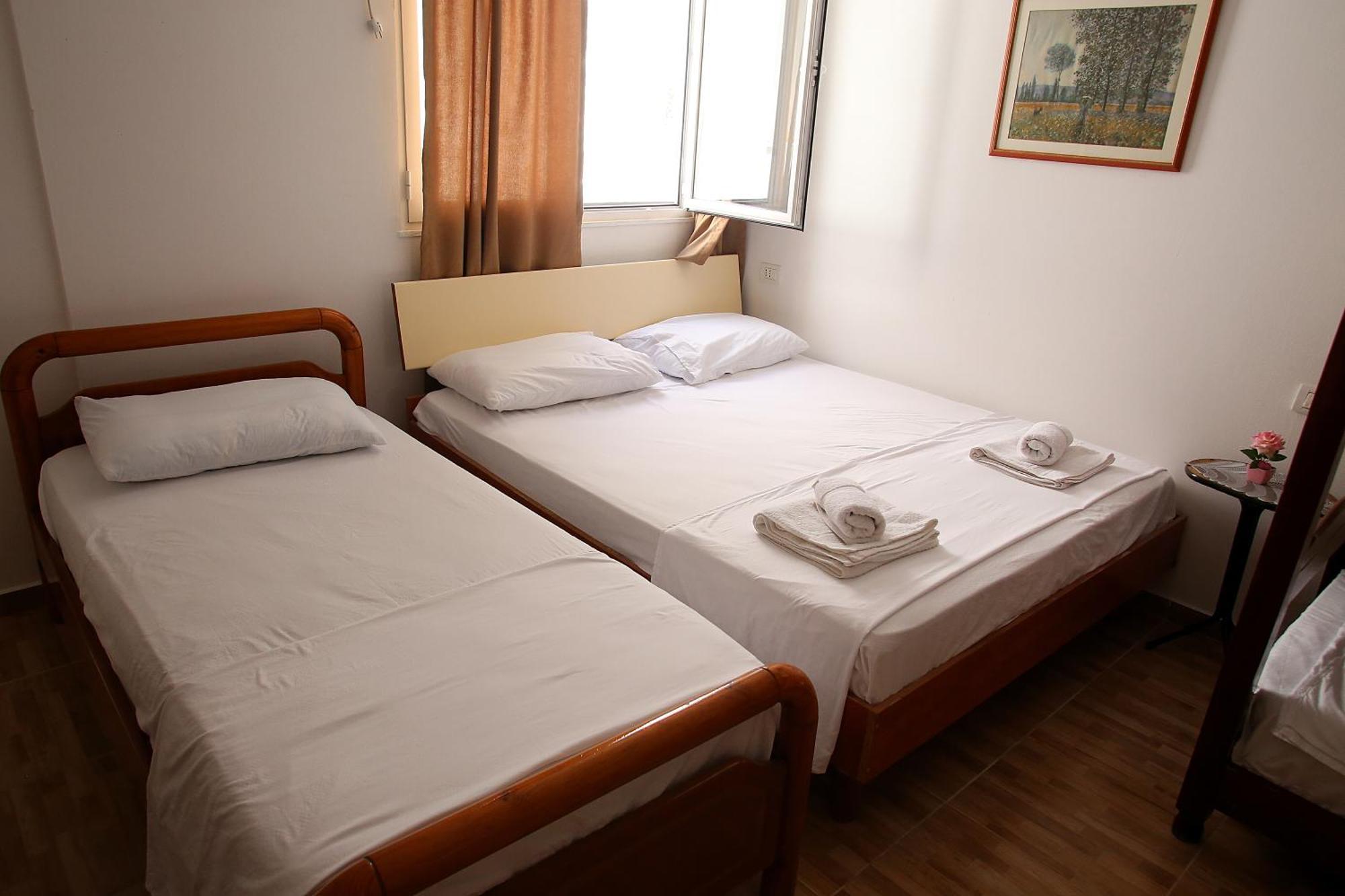 Vila Hyseni Durrës Chambre photo