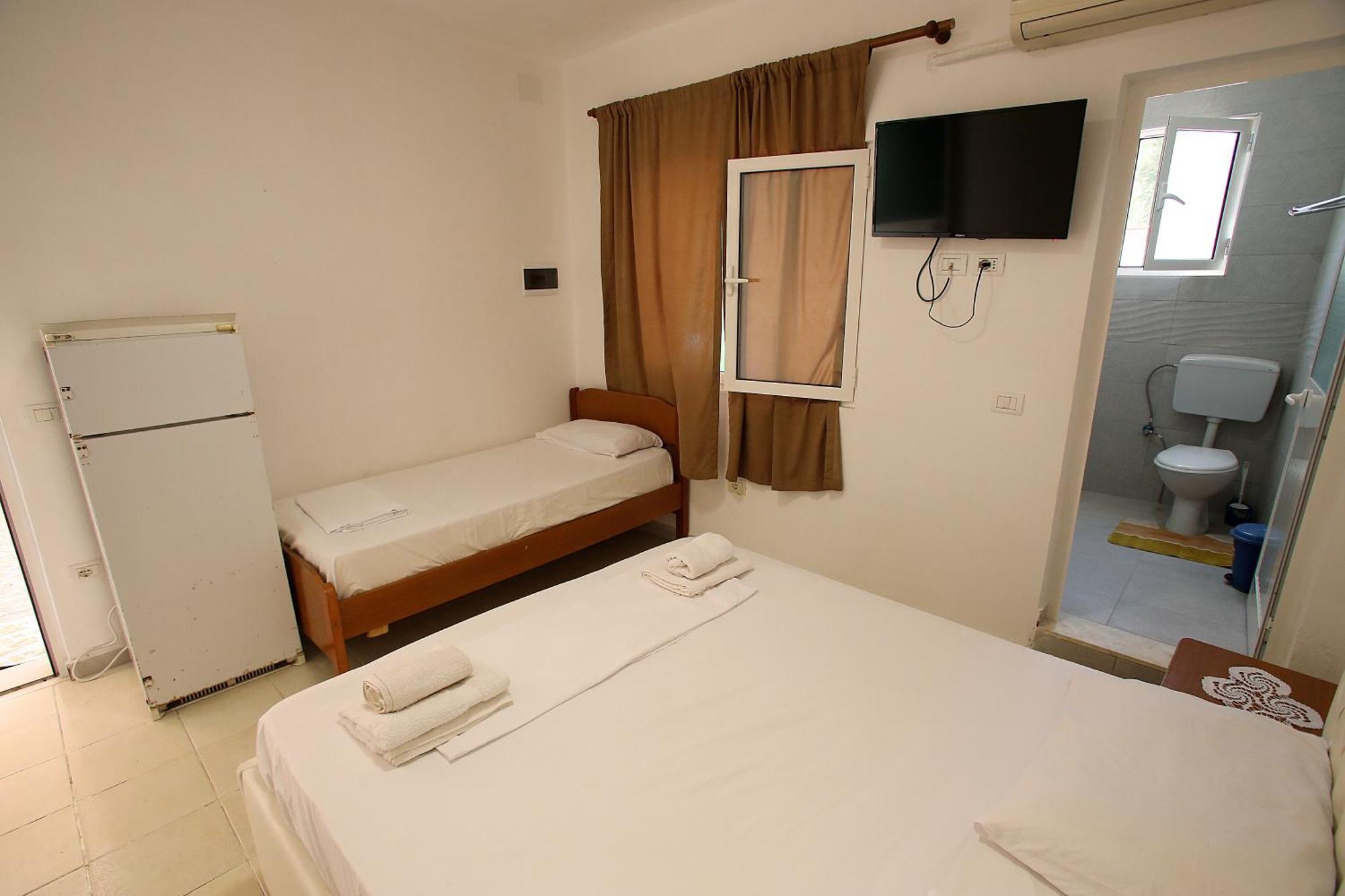 Vila Hyseni Durrës Chambre photo
