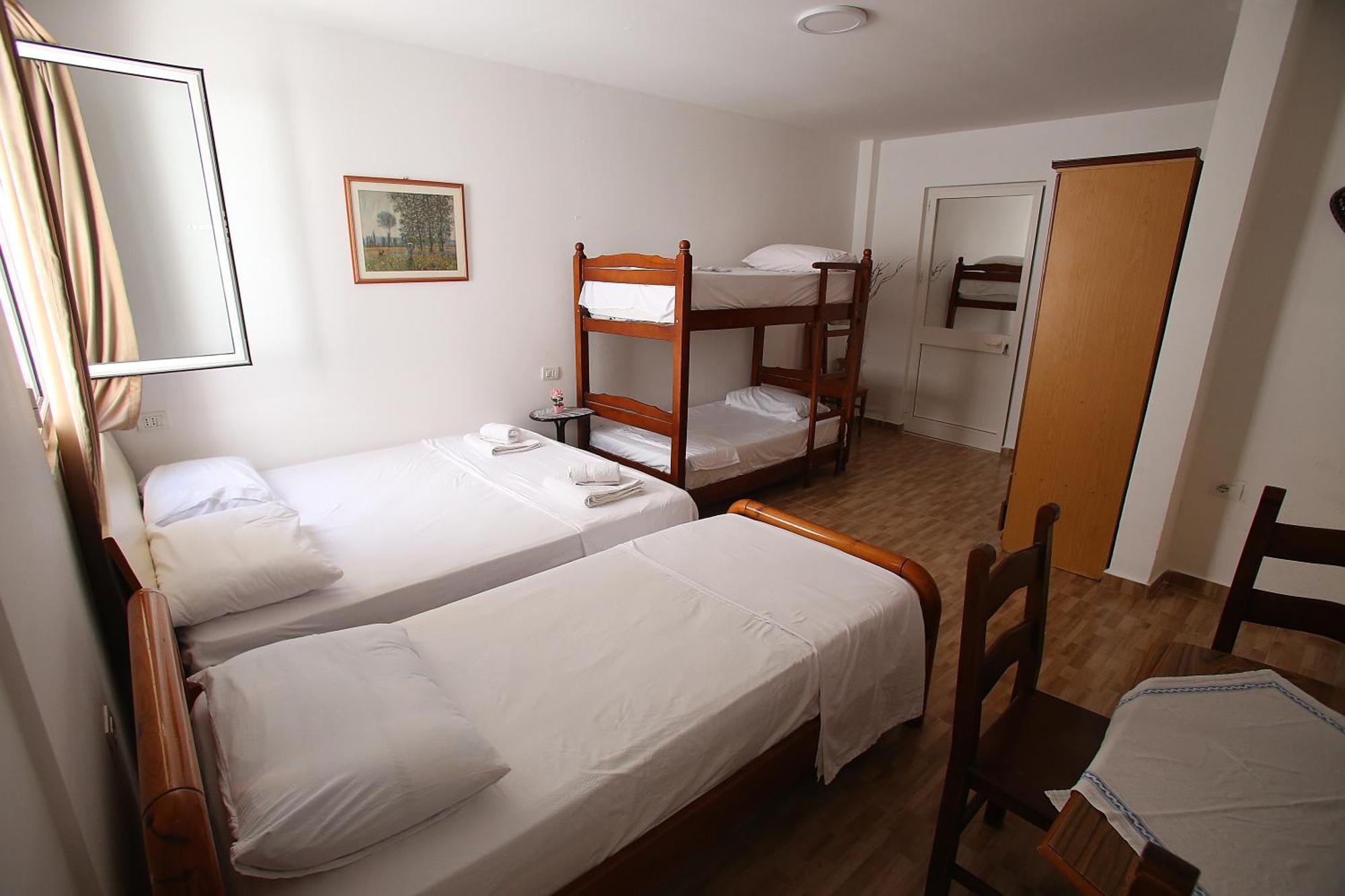 Vila Hyseni Durrës Chambre photo