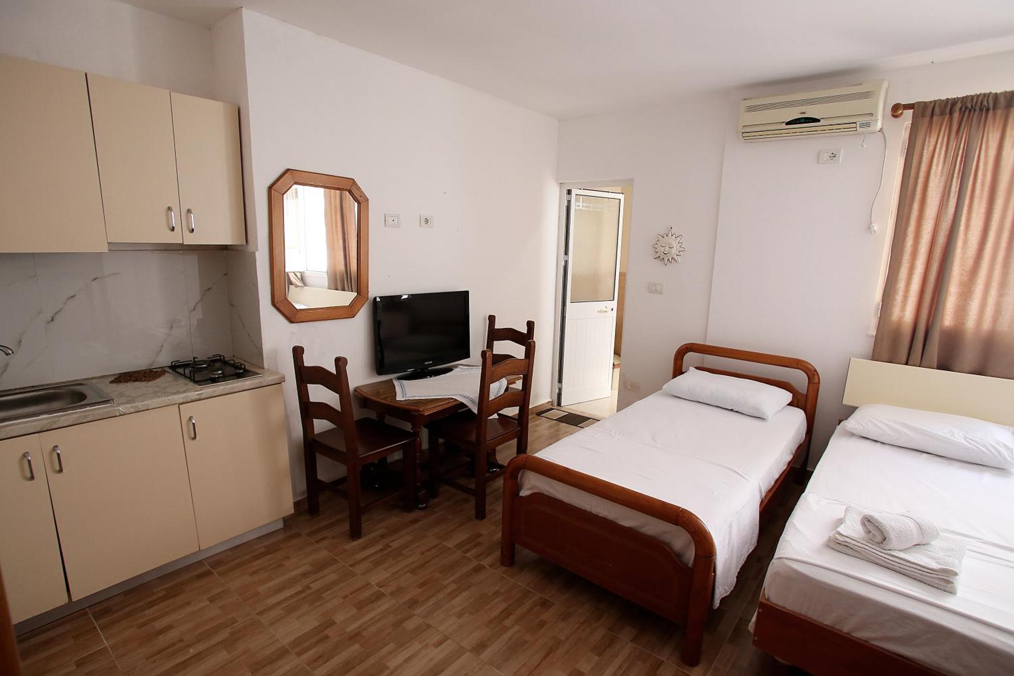 Vila Hyseni Durrës Chambre photo